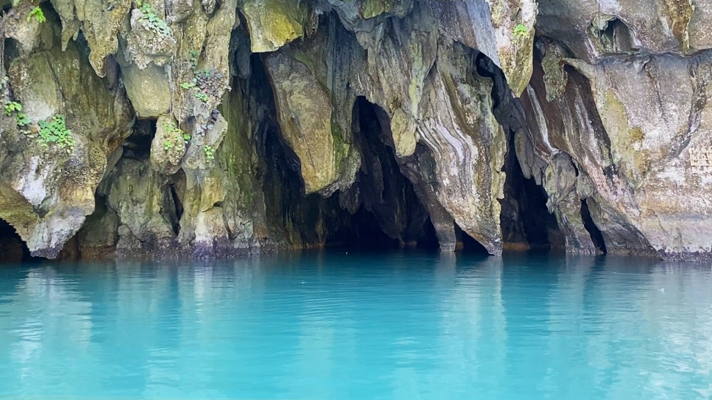 Puerto Princesa Underground River Travel Guide (An Amazing Wonder of the World)